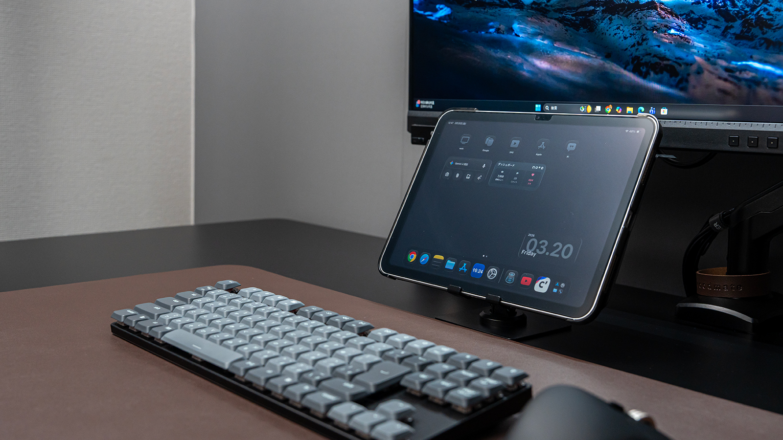 iPad A16 第11世代 デスク設置イメージ 使用感