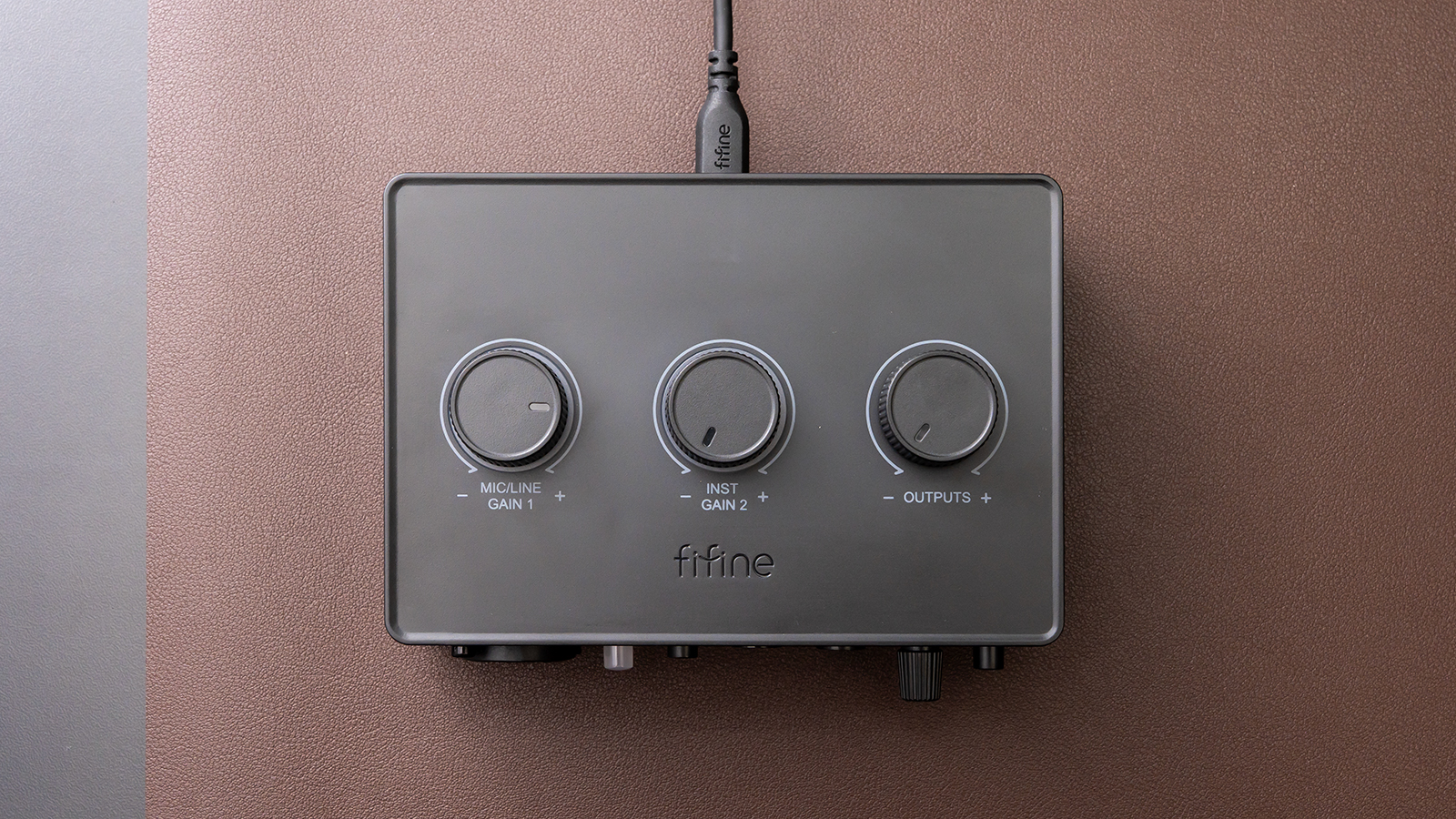 FIFINE SC1 オーディオインターフェース ゲイン調整ノブ