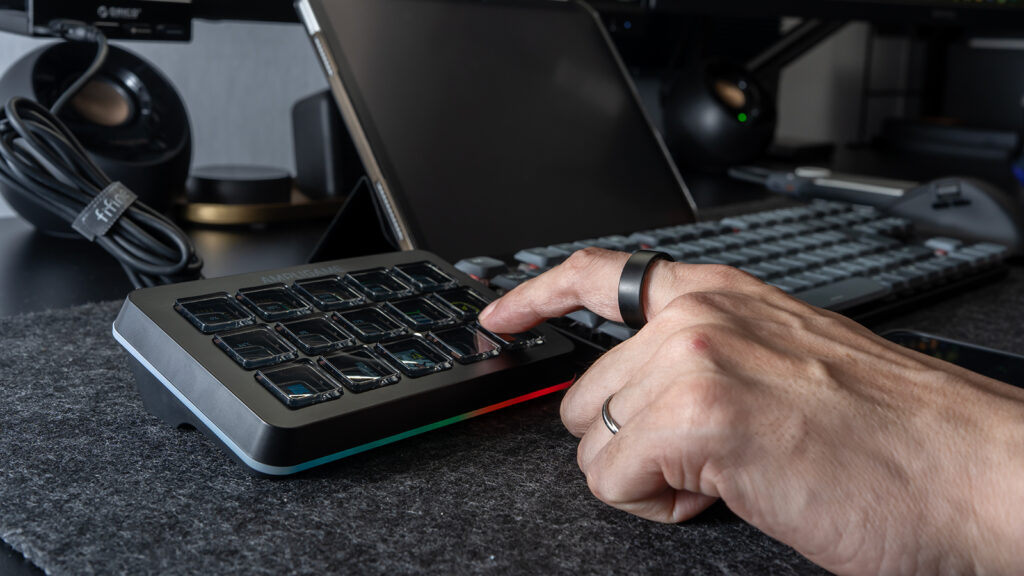 FIFINE D6 ストリームコントローラー レビュー 操作イメージ