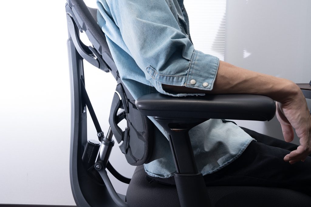 LiberNovo Omni Gen ランバーサポート一番手前に出したところ